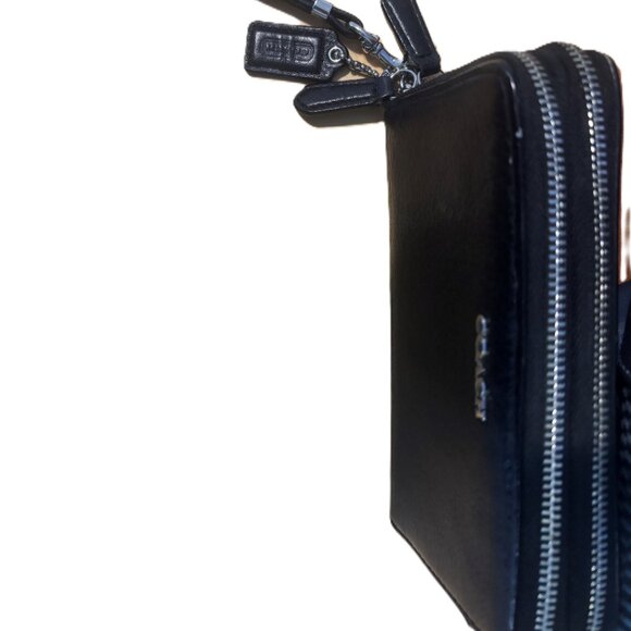 Coach Black Leather wristlet double zip around wallet room for key/small phone - Picture 3 of 7